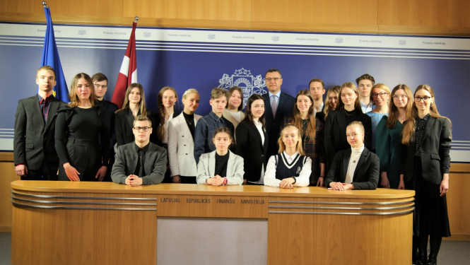 Ēnu diena Finanšu ministrijā