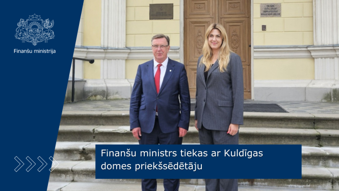 Finanšu ministrs Māris Kučinskis tiekas ar Kuldīgas pilsētas domes priekšsēdētāju Inesi Astaševsku.