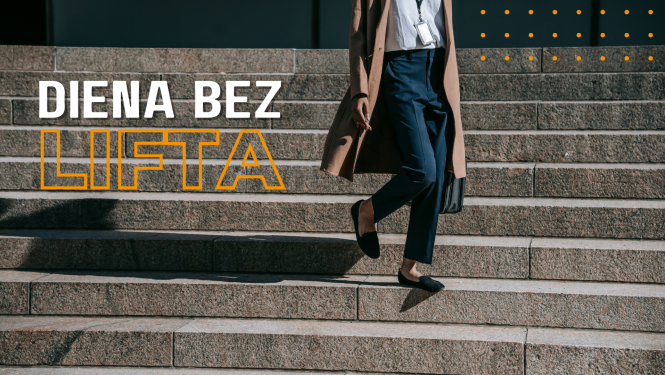 Diena bez lifta. Foto sieviete lietišķā apģērbā kāpj lejā pa trepēm