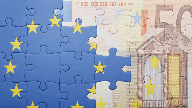 Puzle: ES karogs un 50 eiro