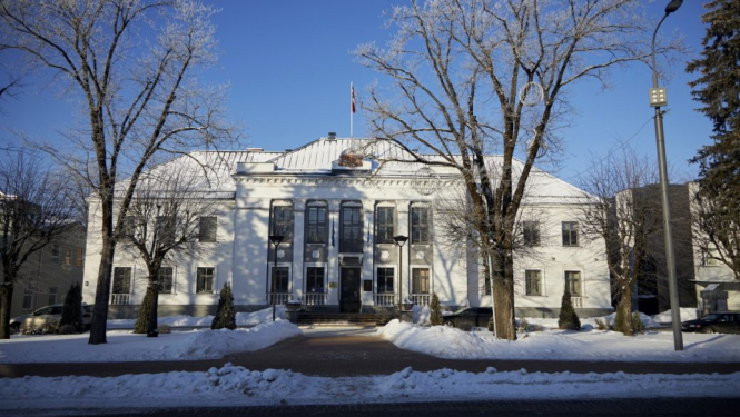 Rēzeknes domes ēka ziemā