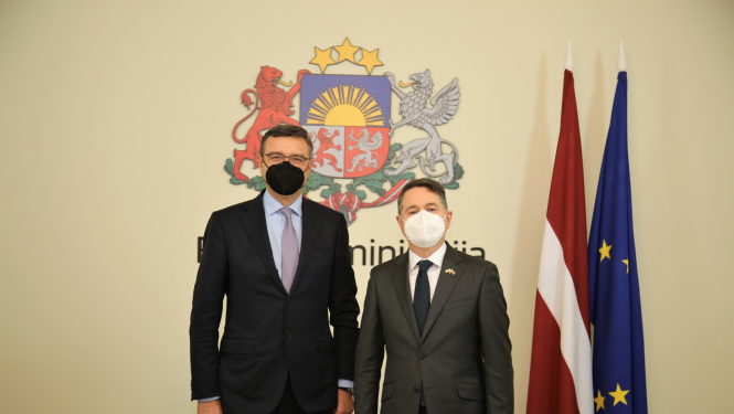 finanšu ministrs Jānis Reirs un Eirogrupas prezidents Paskals Donohū