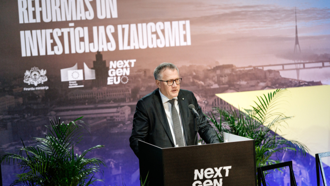 Finanšu ministrs forumā “Reformas un investīcijas izaugsmei”