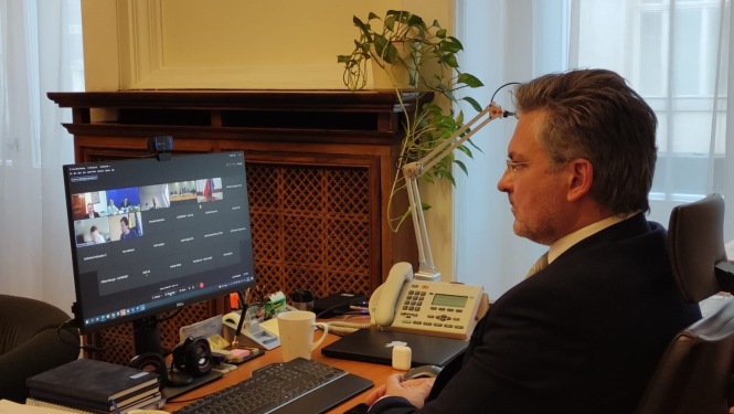 Ministra padomnieks Ints Dālderis sanāksmē