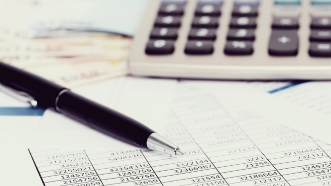 Dokumenti un kalkulators