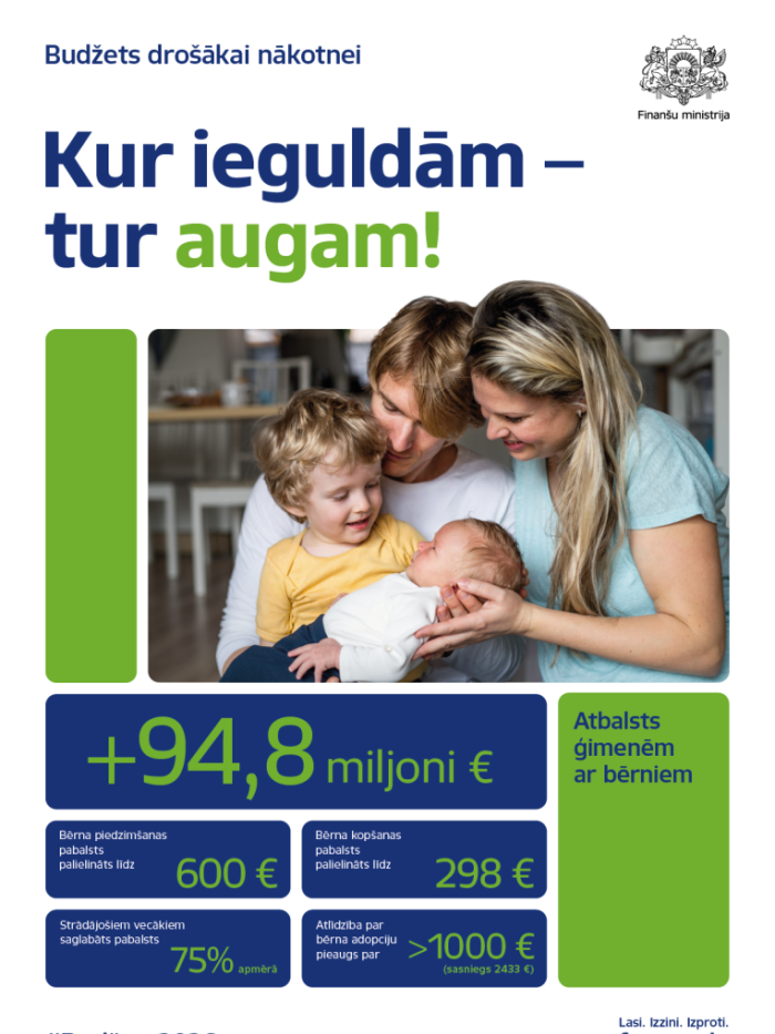 Attēlā ir redzama apskāvusies ģimene - mamma, tētis, un divi dažādu vecumu bērni, uz attēla ir teksts